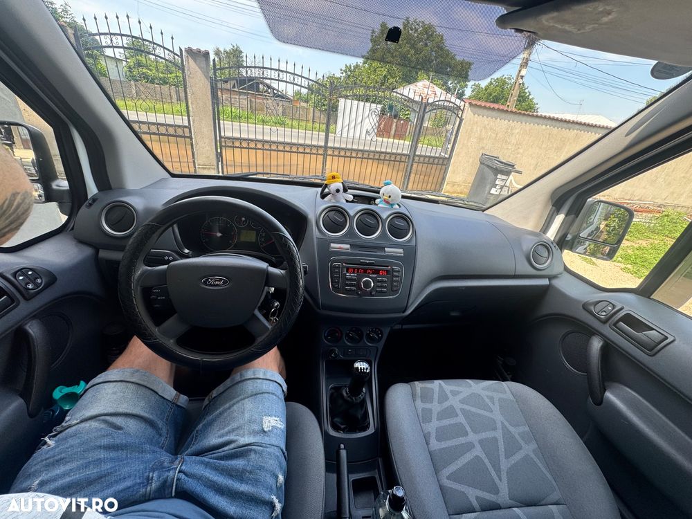 Ford Transit Connect - 6
