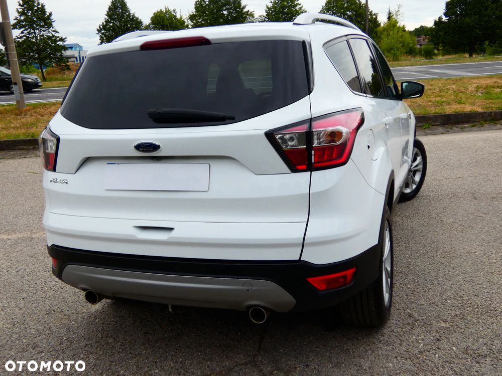 Ford Kuga 2.0 TDCi FWD Titanium Plus - 6