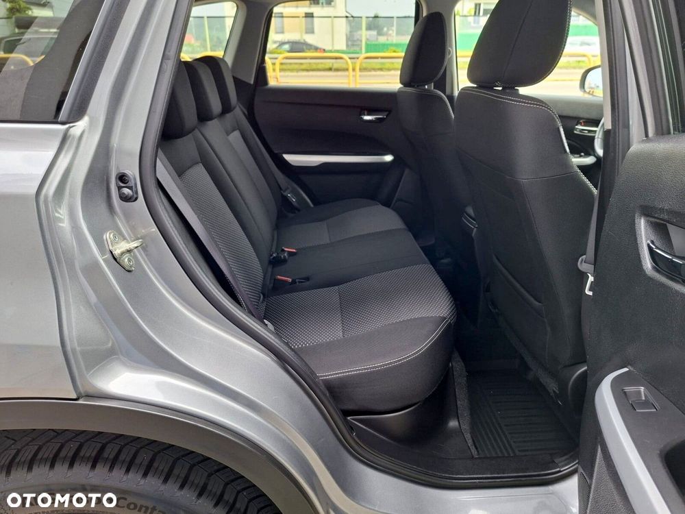 Suzuki Vitara 1.6 Premium 2WD - 16
