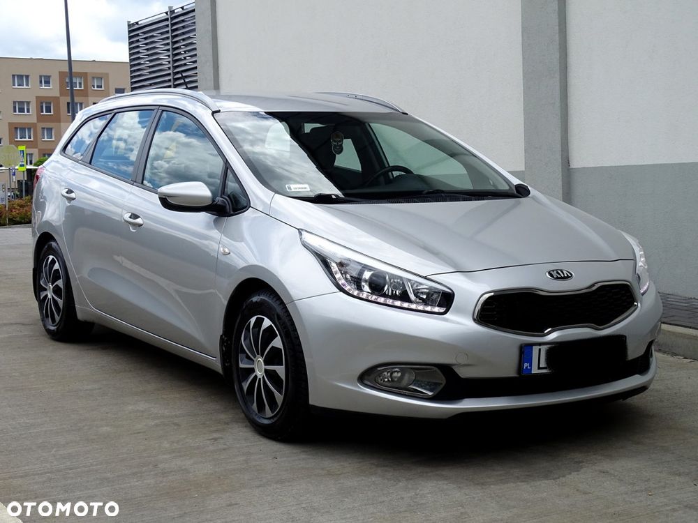 Kia Ceed 1.4 L - 3
