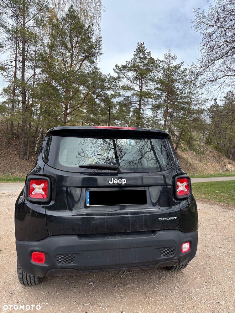 Jeep Renegade 1.6 E-TorQ Sport FWD - 3
