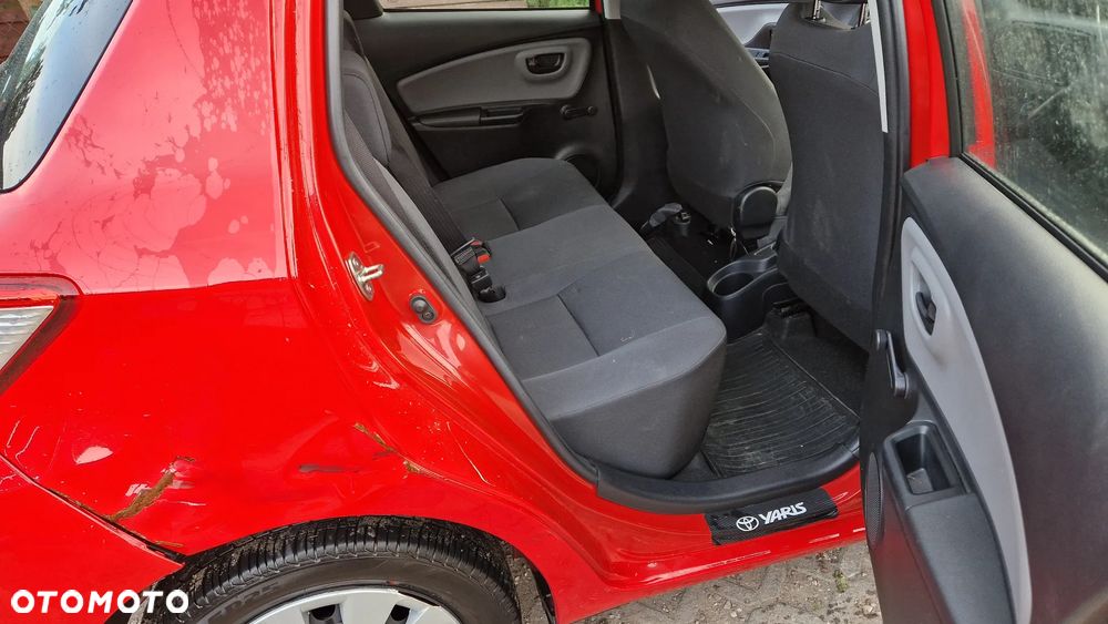 Toyota Yaris 1.0 Active - 11
