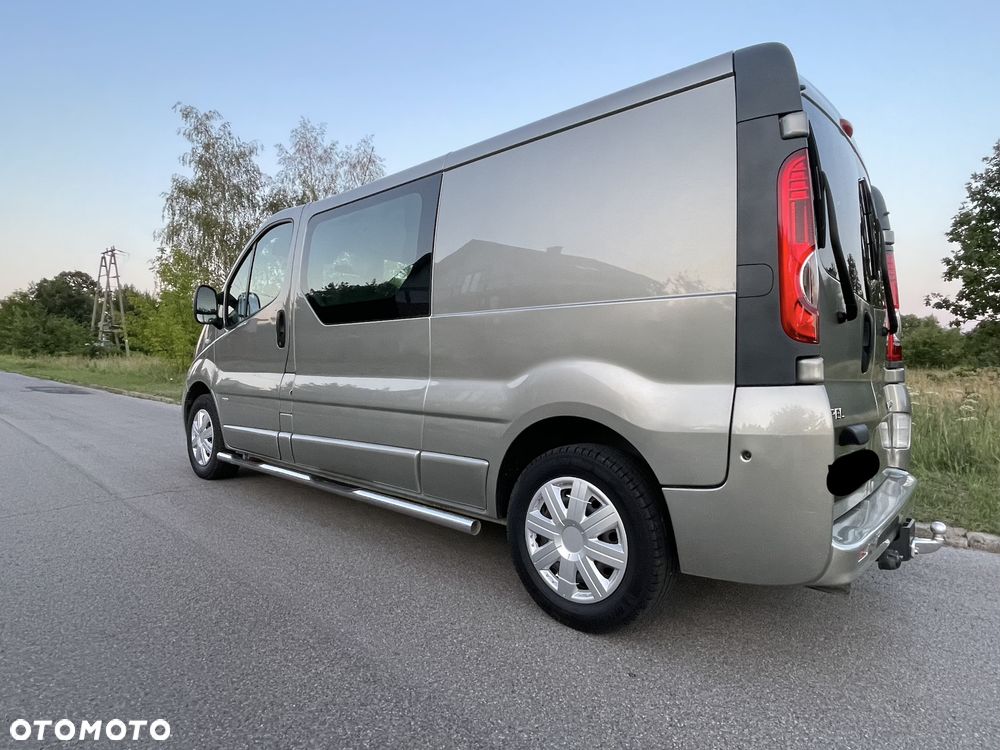 Opel Vivaro - 7