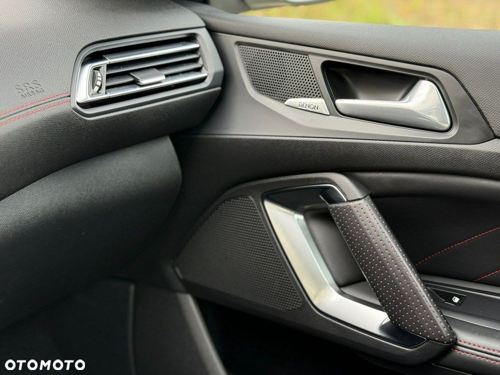 Peugeot 308 SW BlueHDi 180 EAT6 GT - 32