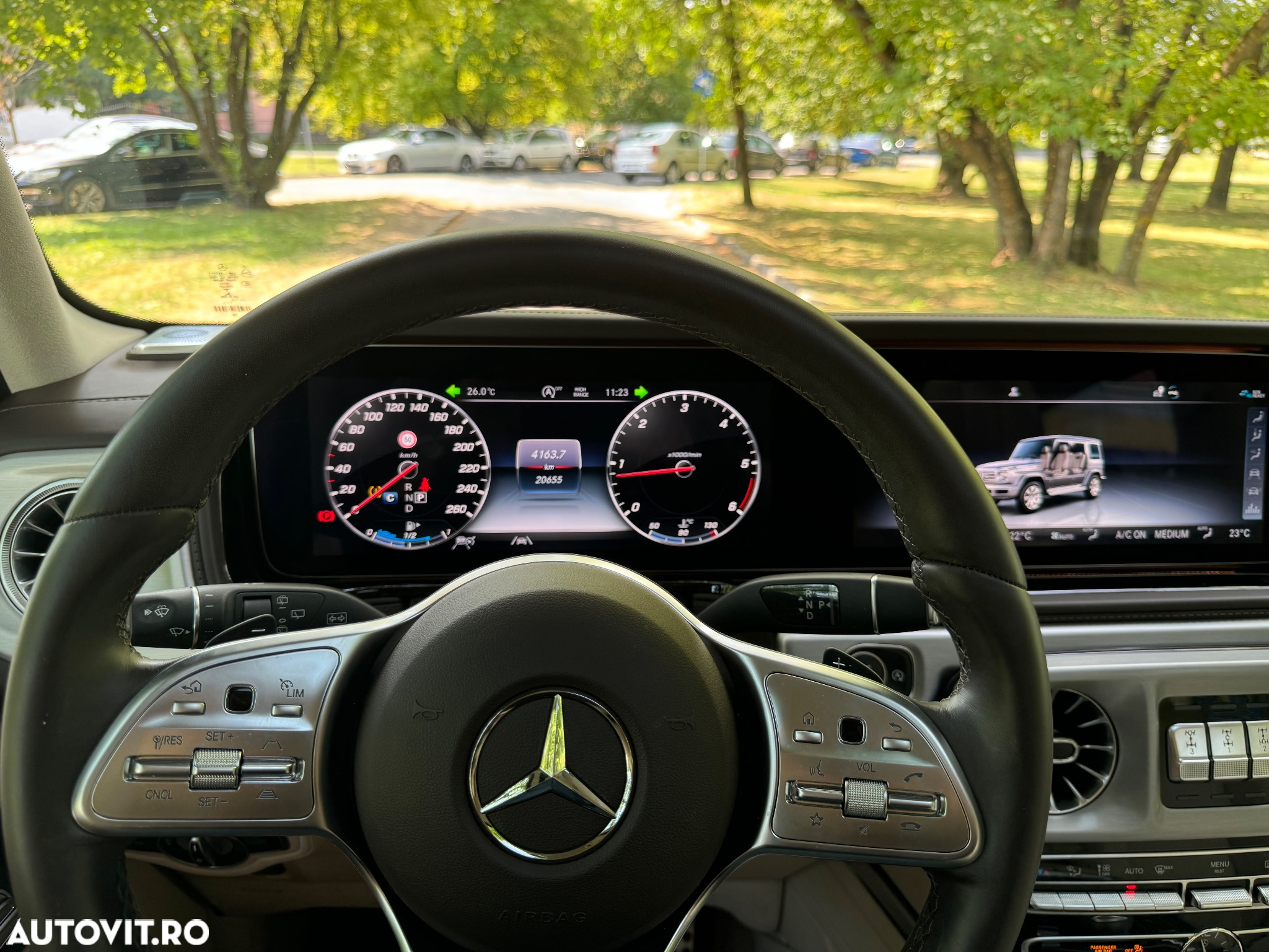 Mercedes-Benz G - 12