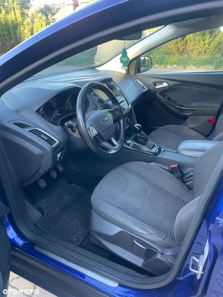 Ford Focus - 19