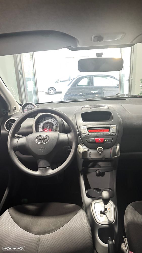 Toyota Aygo 1.0 Sport Pack MM - 4