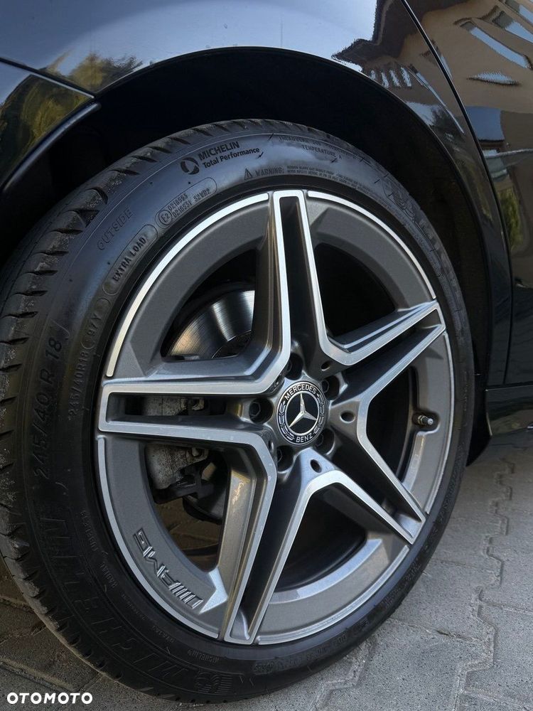 Mercedes-Benz Klasa C 180 d 9G-TRONIC AMG Line - 24