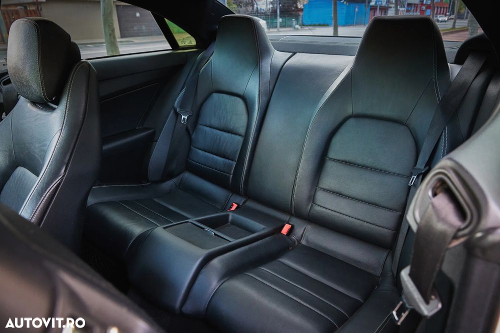 Mercedes-Benz E - 21