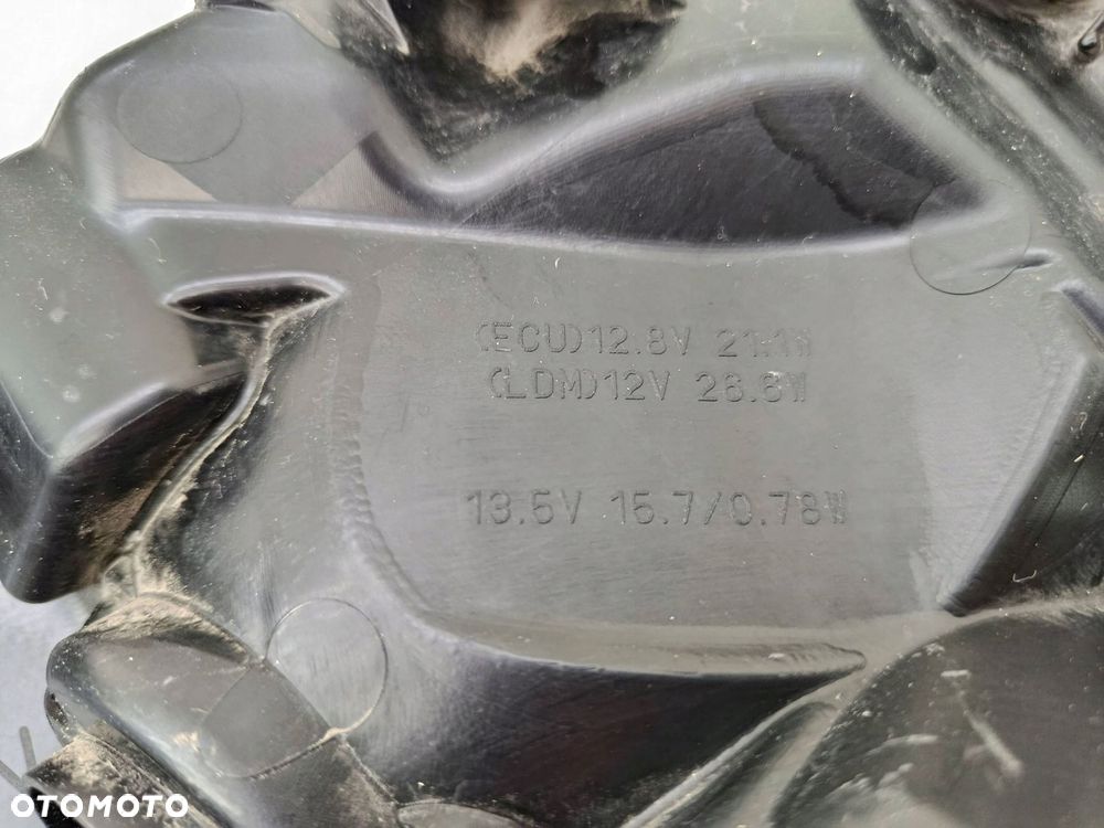 TOYOTA RAV4 V LEWA LAMPA FULL LED EUROPA - 8