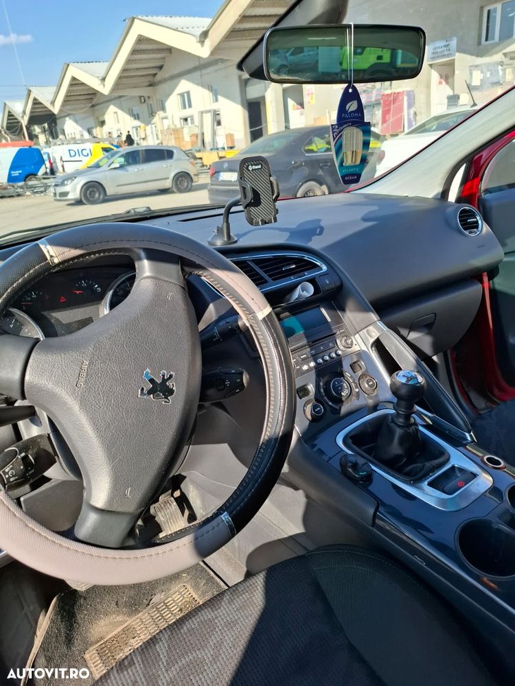 Peugeot 3008 - 5