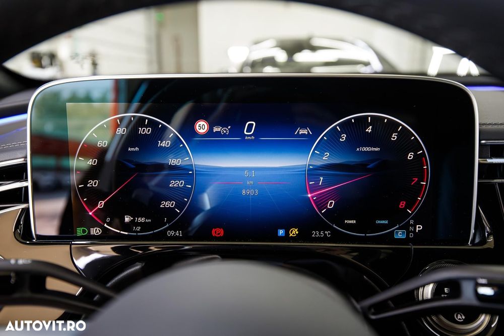 Mercedes-Benz E 200 9G-TRONIC - 25