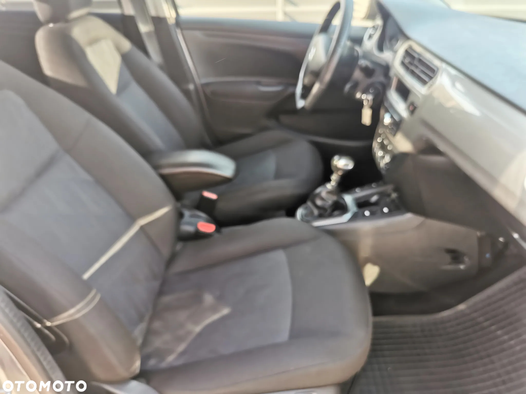Citroën C-Elysée 1.5 BlueHDi Feel - 18