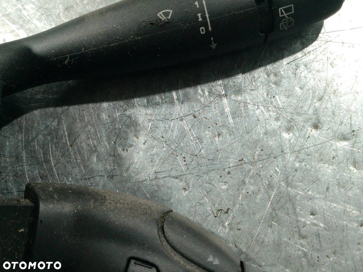 PRZEŁĄCZNIK ZESPOLONY PEUGEOT 206 96605668XT   COM2000 1.4 HDI - 10