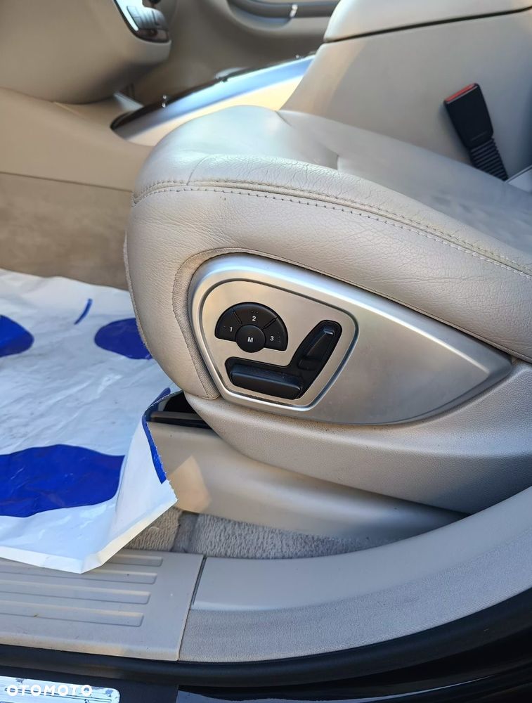 Mercedes-Benz Klasa R 500 L 4Matic 7G-TRONIC - 15