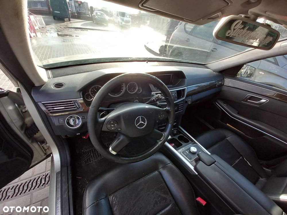 MERCEDES W212 E-KLASA KONSOLA DESKA ROZDZIELCZA KOKPIT KOMPLET AIRBAG PASY - 2