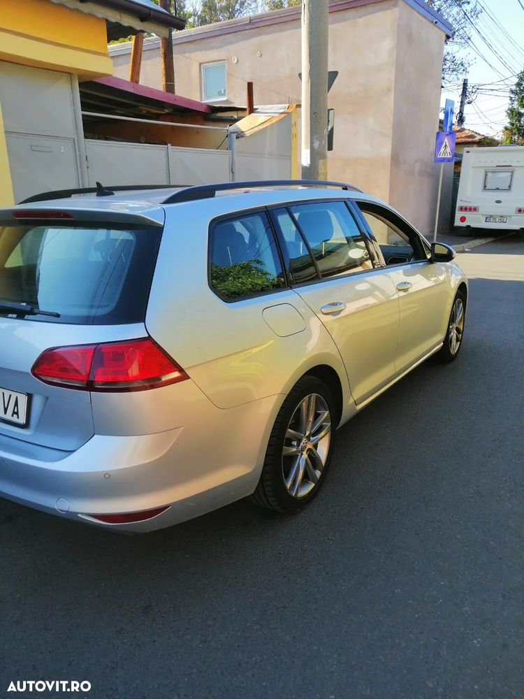 Volkswagen Golf - 3