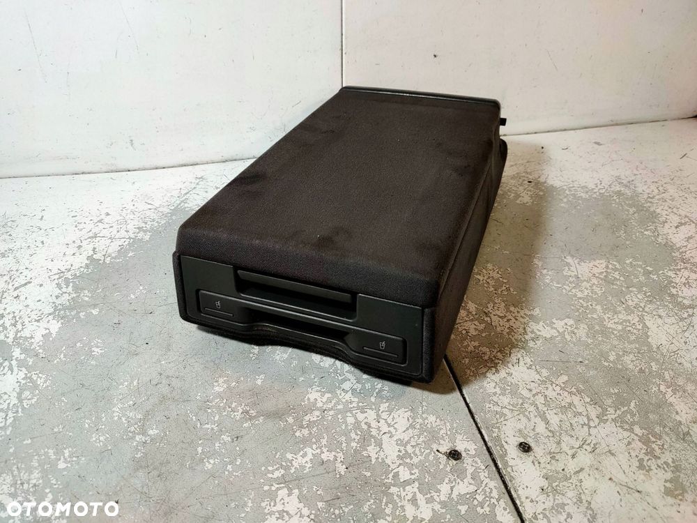 podłokietnik tylnej kanapy czarny welur mc donald audi a4 b6 b7 - 4