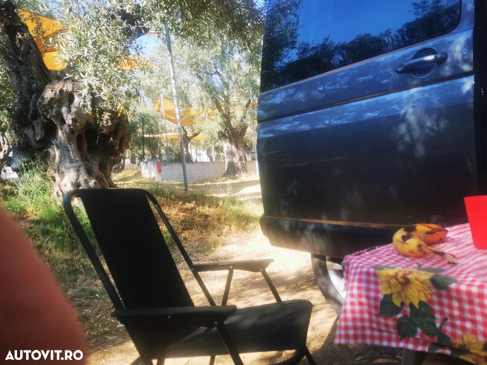 Volkswagen Multivan - 29