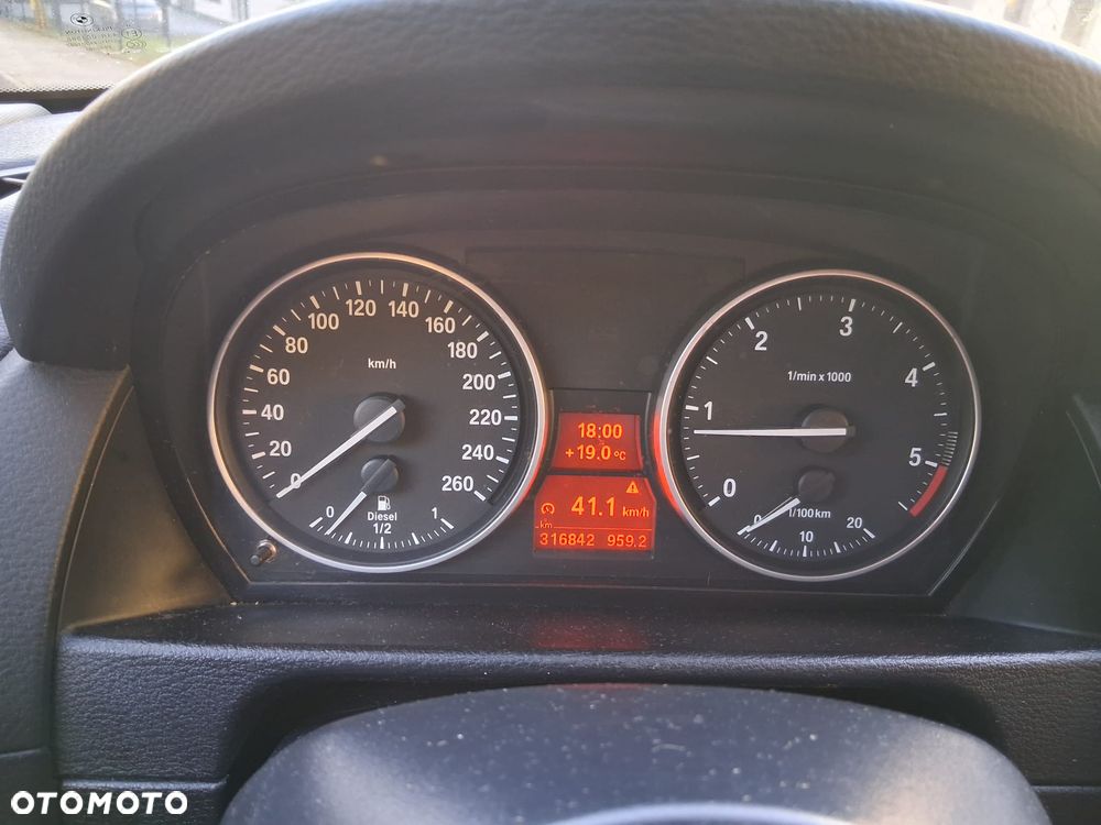 BMW X1 - 17