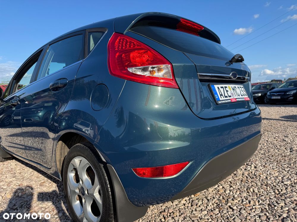 Ford Fiesta - 20