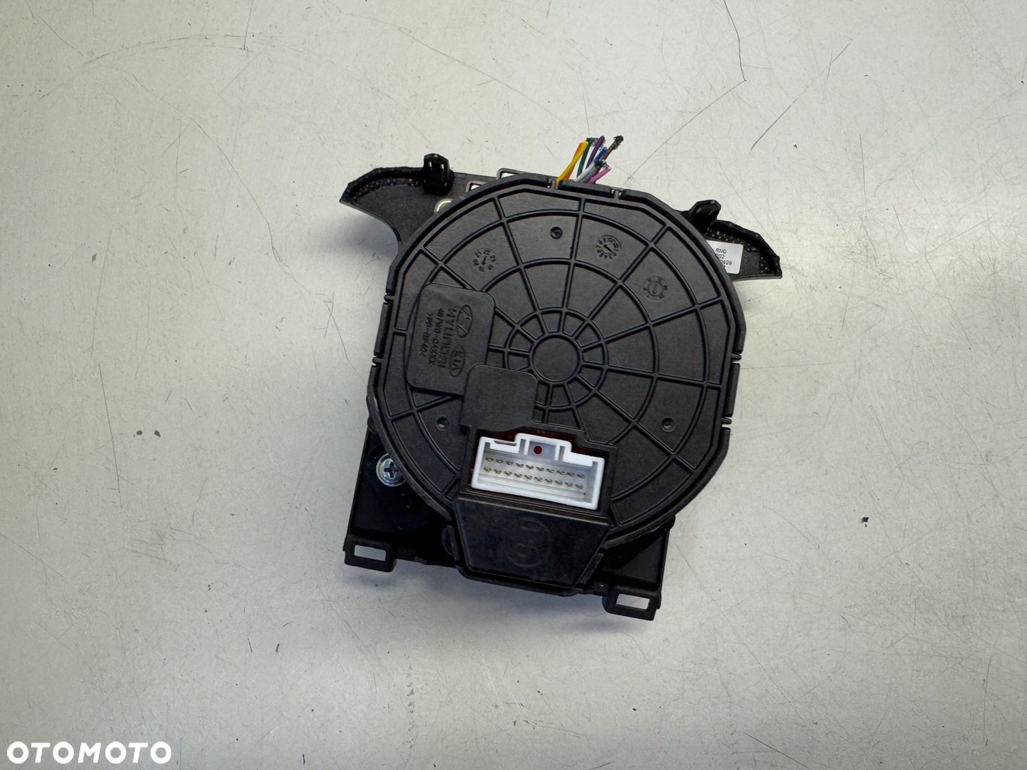 KIA NIRO I POKRĘTŁO PRZEŁĄCZNIK ZMIANY BIEGÓW 467W0-Q4200 - 4