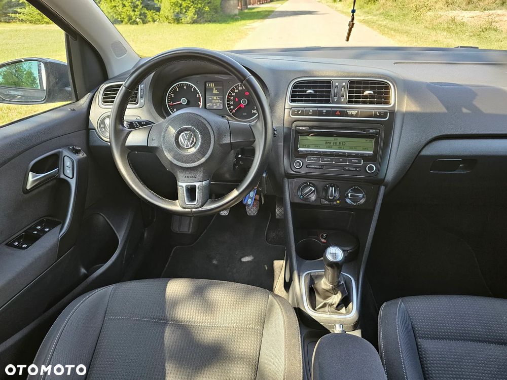 Volkswagen Polo 1.4 Team - 12