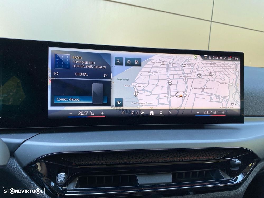 BMW 320 d Touring Auto - 9