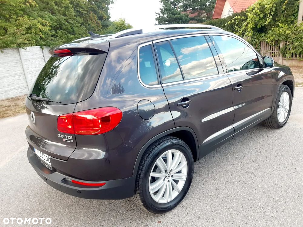Volkswagen Tiguan 2.0 TDI SCR 4MOTION BlueMotion Technology Lounge Track & Style - 4
