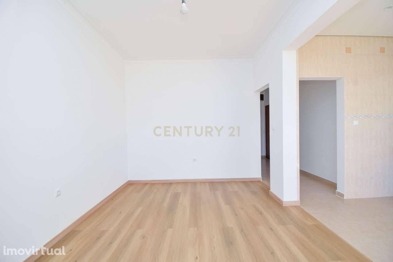 Apartamento T2 com vista Rio no Lavradio - Grande imagem: 3/22