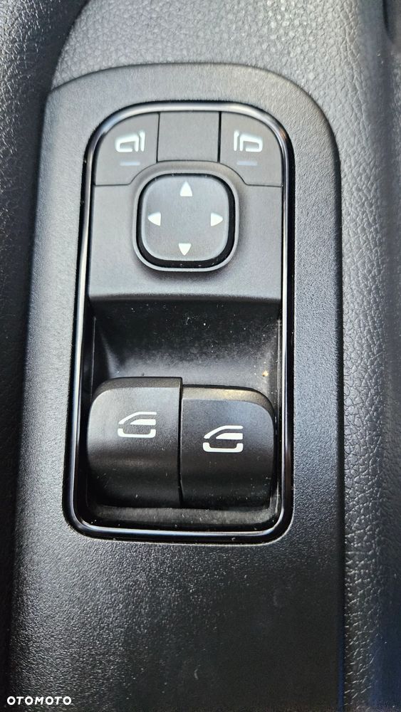 Mercedes-Benz SPRINTER 311CDI 37 - 13
