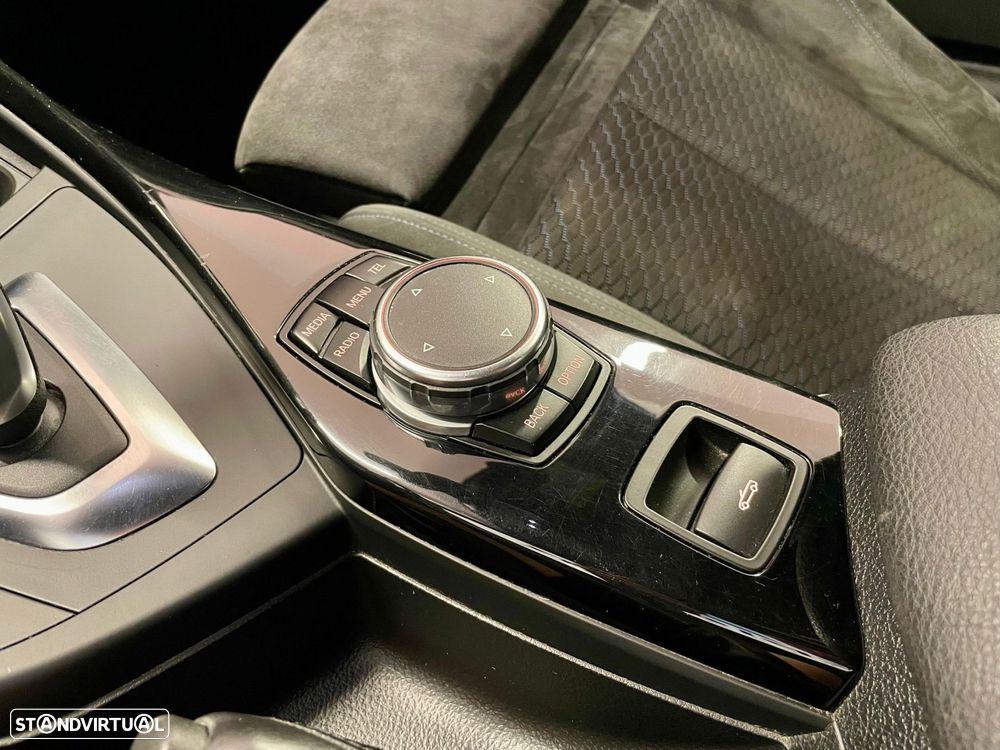 BMW 218 d Cabrio Aut. M Sport - 25