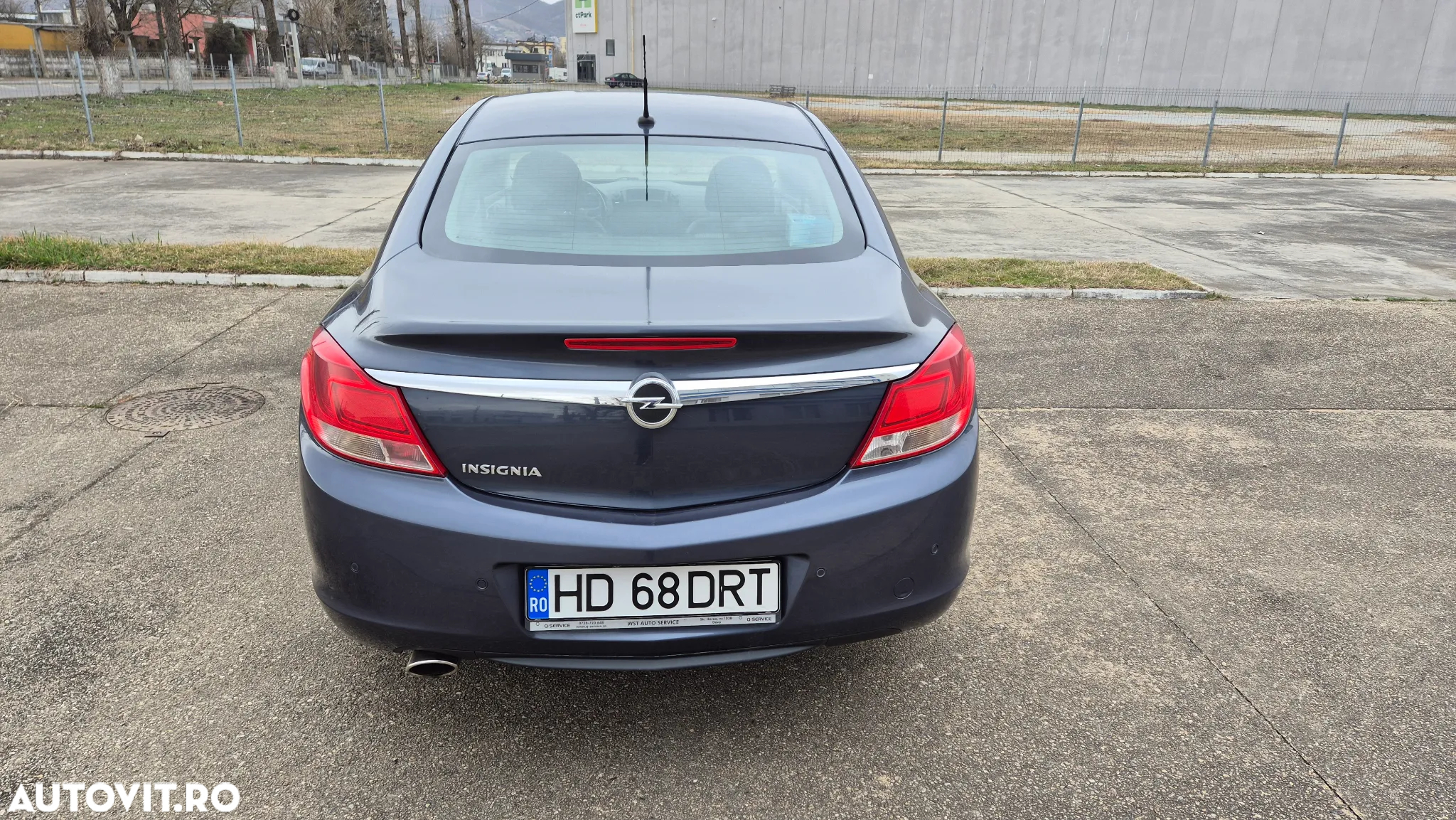 Opel Insignia 1.8 VVA Cosmo - 11