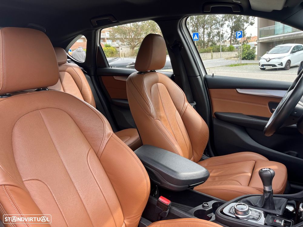 BMW 216 Active Tourer d Pack M - 17