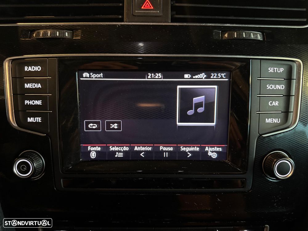 VW Golf 2.0 TDI GTD DSG - 17