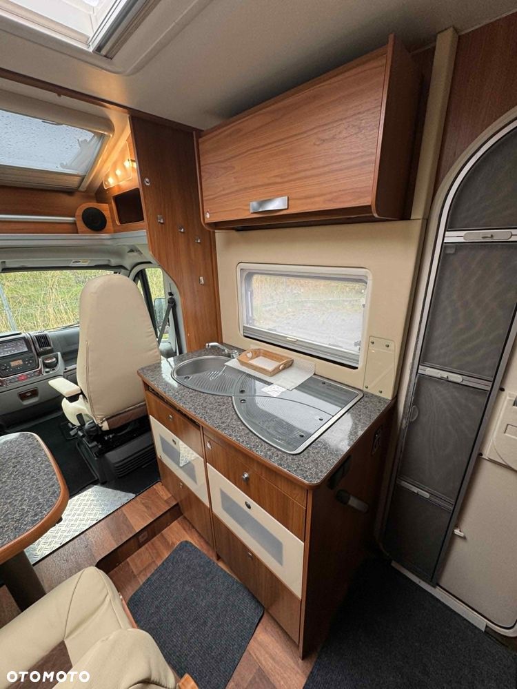 Dethleffs Globe4 T6911 - Używany, Niski Przebieg, Bogate Wyposażenie, GRATIS - 18