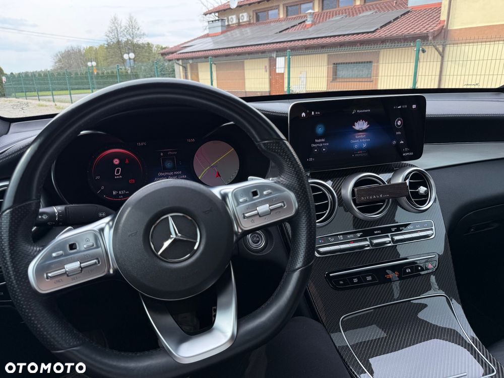 Mercedes-Benz GLC 300 d 4Matic 9G-TRONIC AMG Line - 13