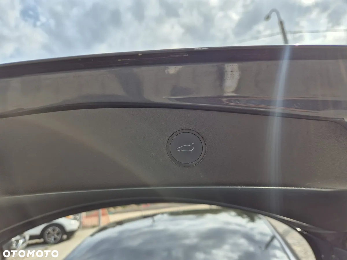 Tesla Model 3 Long Range AWD - 9