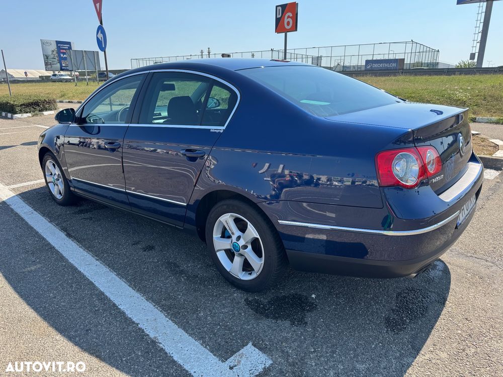 Volkswagen Passat 2.0 TDI DPF DSG Sportline - 5