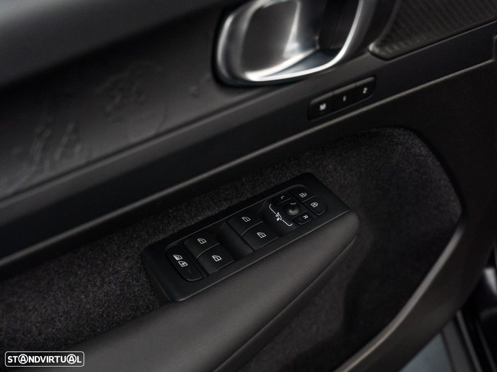 Volvo EX40 82 kWh Single Motor Extended Range Core - 20