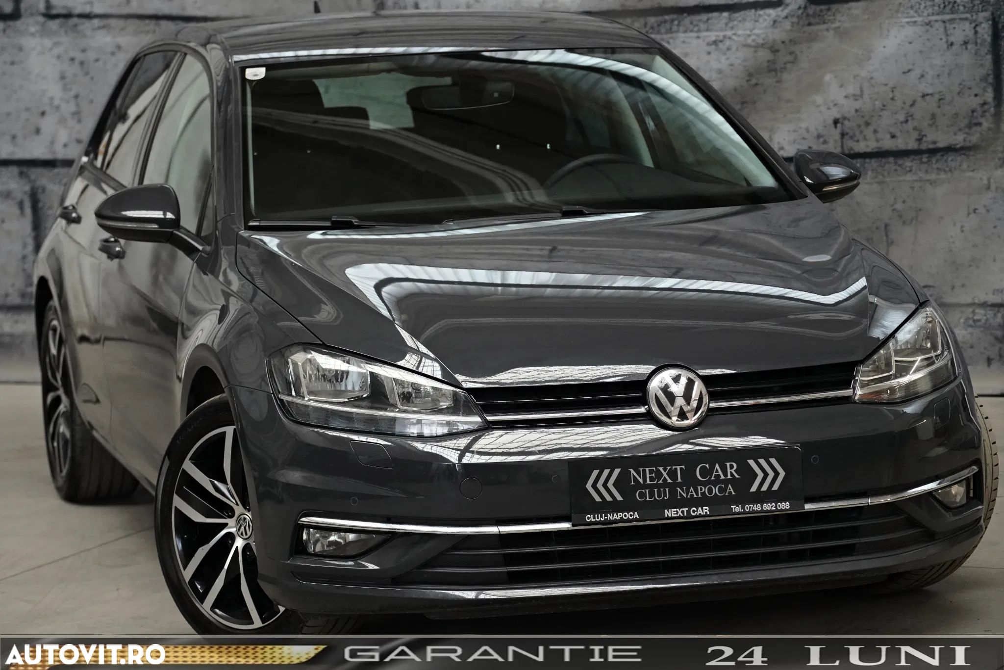 Volkswagen Golf 1.0 TSI OPF - 1