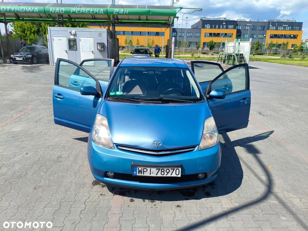 Toyota Prius 1.5 VVT-i Sol - 18