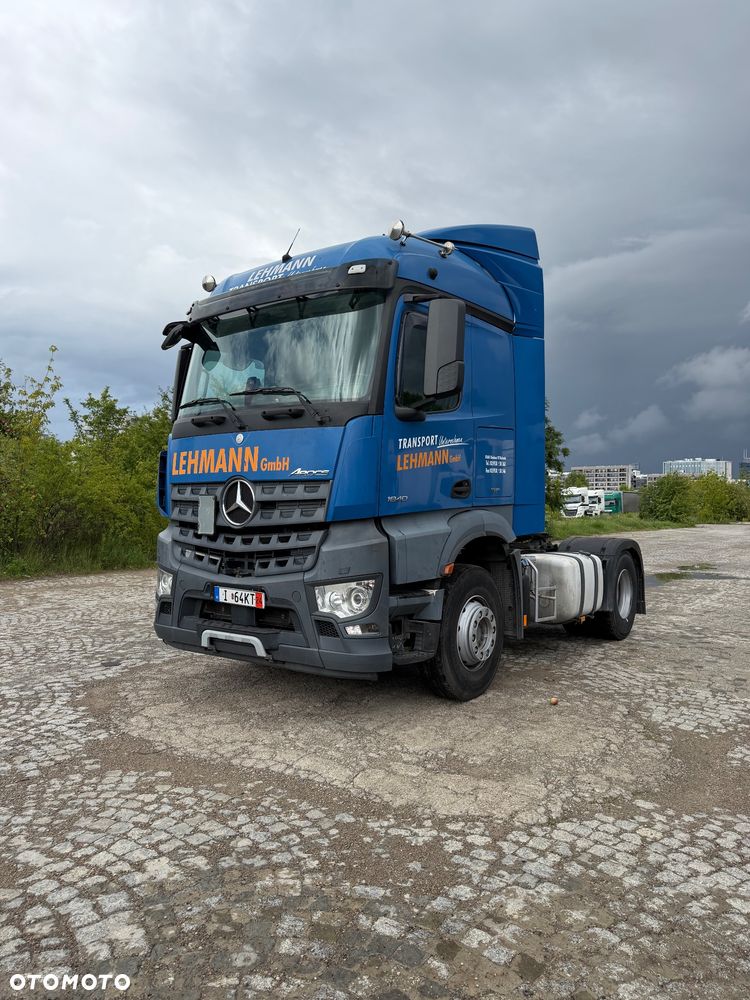 Mercedes-Benz Arocs - 1