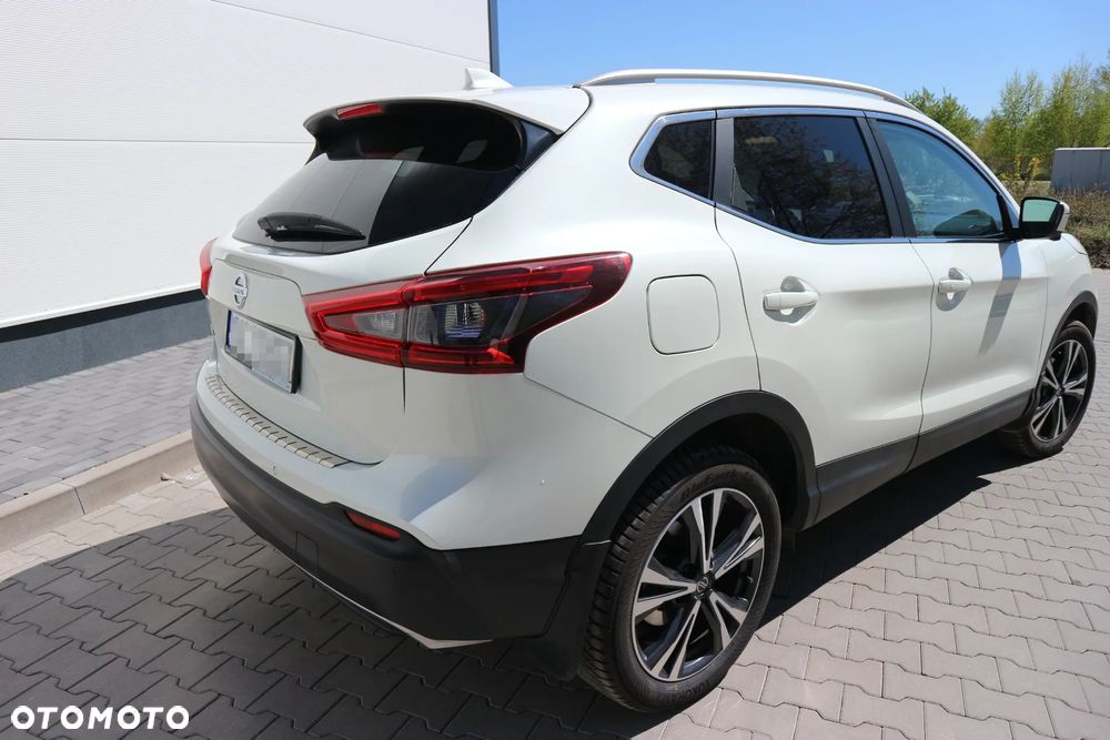 Nissan Qashqai 1.2 DIG-T N-Connecta Xtronic - 13