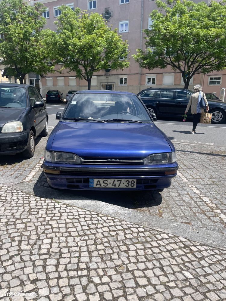Toyota Corolla Liftback 1.3 - 1