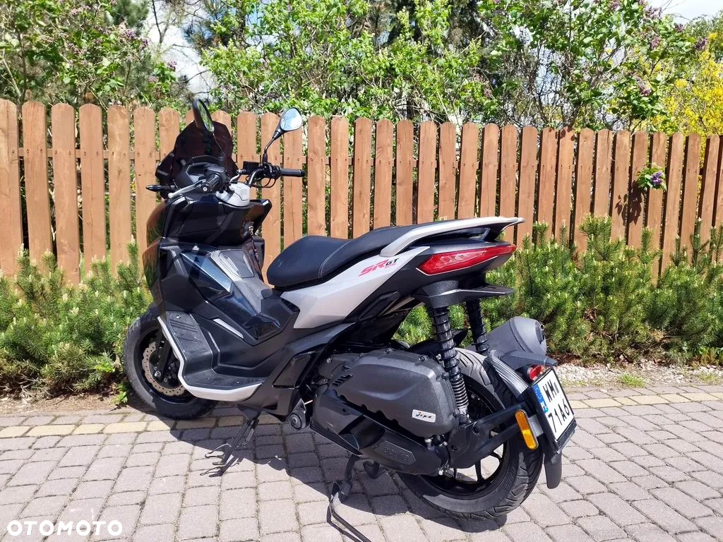 Aprilia SR - 5
