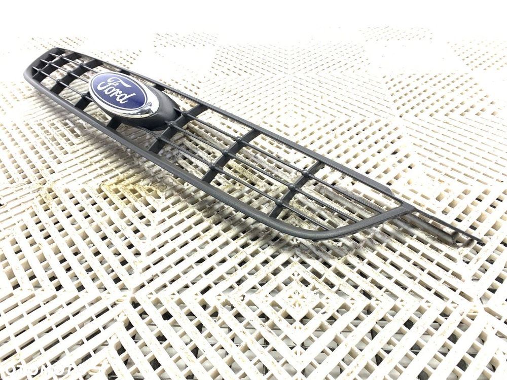 ATRAPA GRILL  FORD FOCUS II Turnier (DA_, FFS, DS) 2004 - 2012 1.6 TDCi 80 kW [109 KM] olej - 3