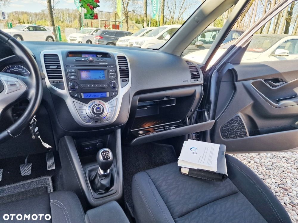 Hyundai ix20 - 13