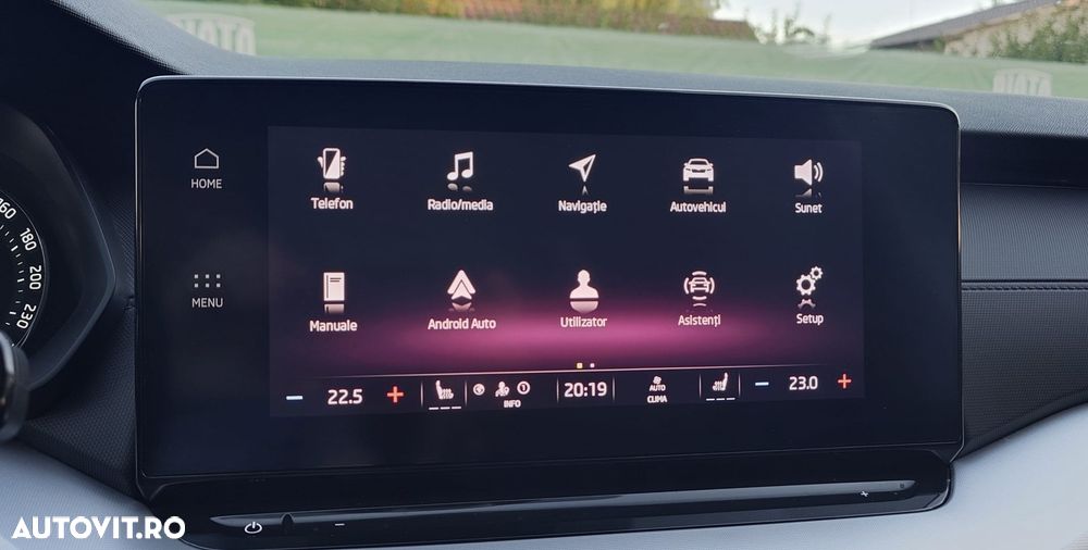 Skoda Octavia 2.0 TDI DSG Ambition - 13