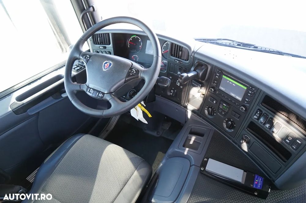 Scania P 250 / 4X2 / CILINDRU BASCULABIL / + HDS HMF 635 K2 / EXTENSIE MAXIMĂ 7 M / RADIOCOMANDĂ / ROTARE / EURO 6 - 31